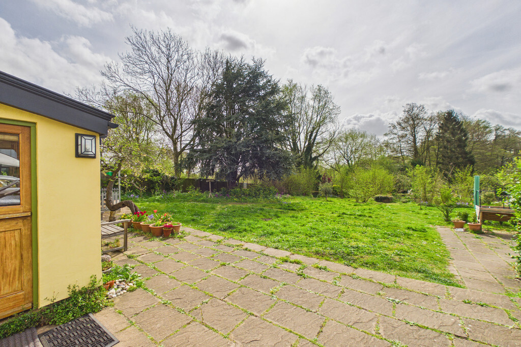 Blyford, Halesworth Image 37
