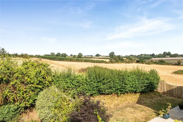 Thurloxton, Taunton, TA2 photo 11
