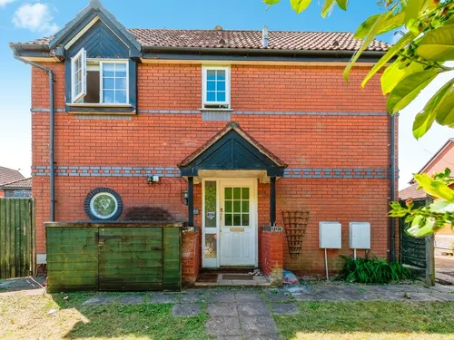 Sandown Drive, Chippenhamphoto