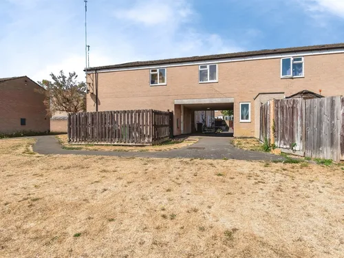 Stockwood Road, Chippenhamphoto