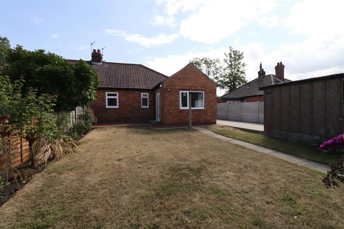 Moor End, Holme-On-Spalding-Moor, York
