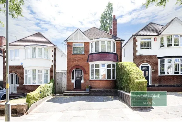 Trevanie Avenue, Quinton, Birmingham,...