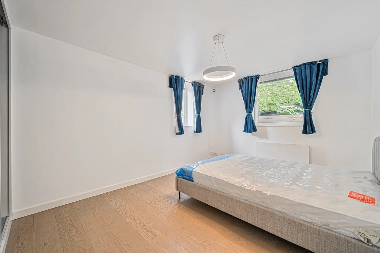 Bridgeport Place, Wapping, E1W photo 7