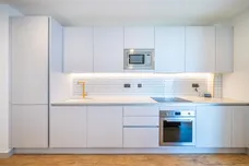11 Selborne Road London E17 photo 5