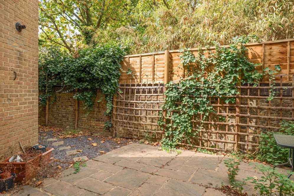 Bridgeport Place, Wapping, E1W photo 13
