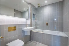 11 Selborne Road London E17 photo 7