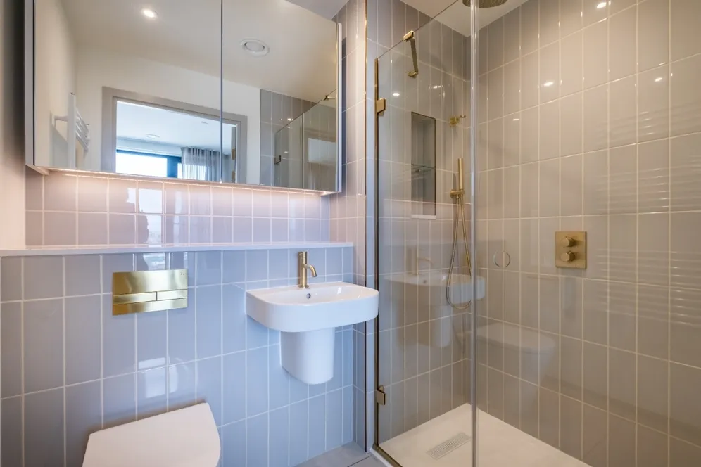 11 Selborne Road London E17 photo 9