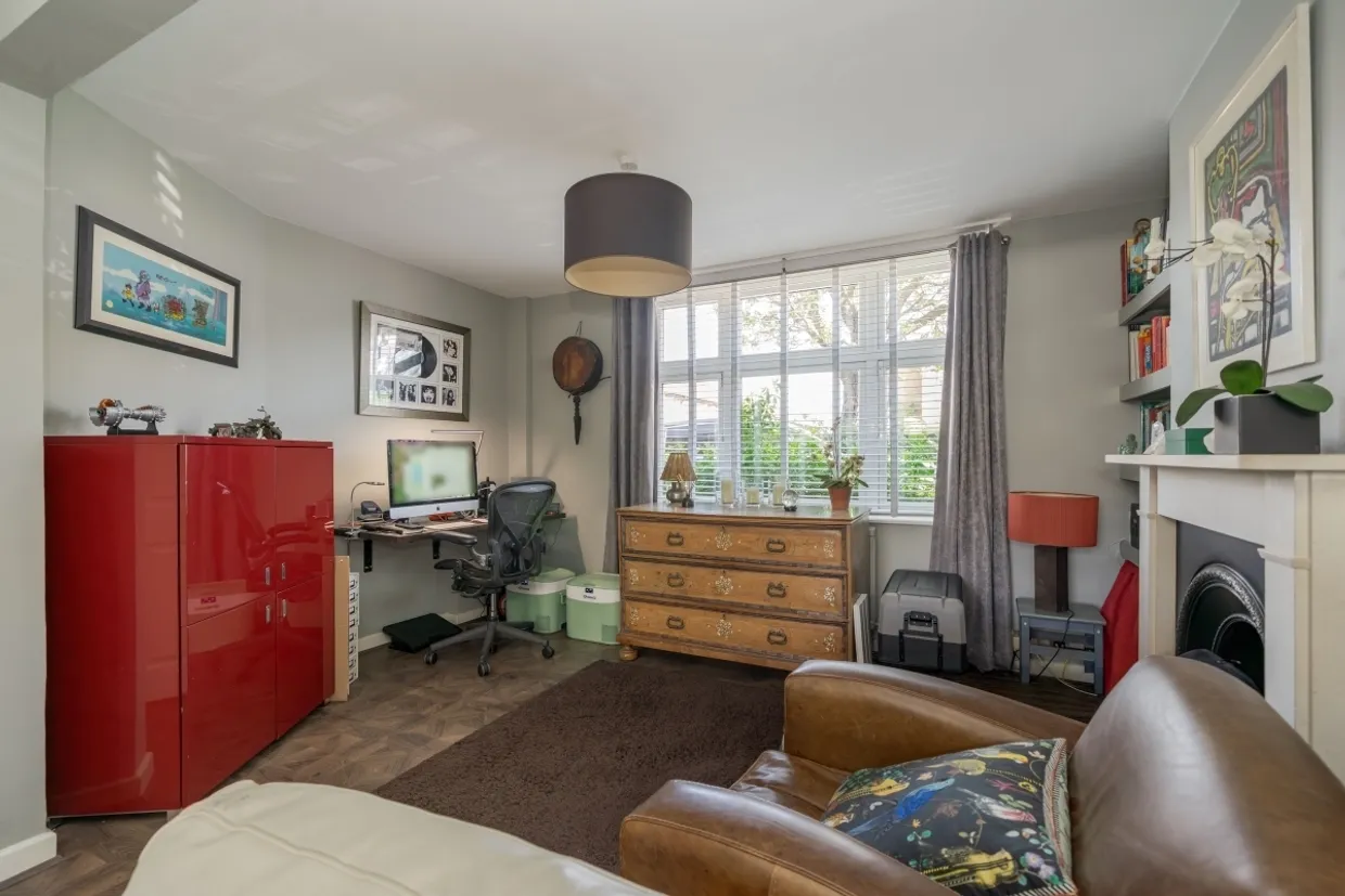 Lilac Gardens London W5 photo 18
