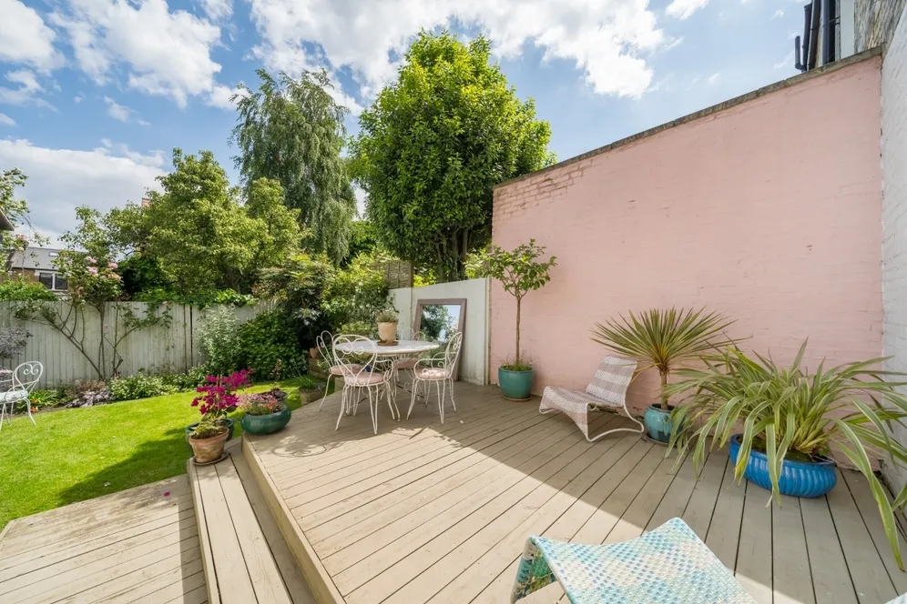 Gladwell Road London N8 photo 17