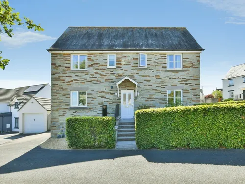 Grassmere Way, Pillmere, Saltashphoto