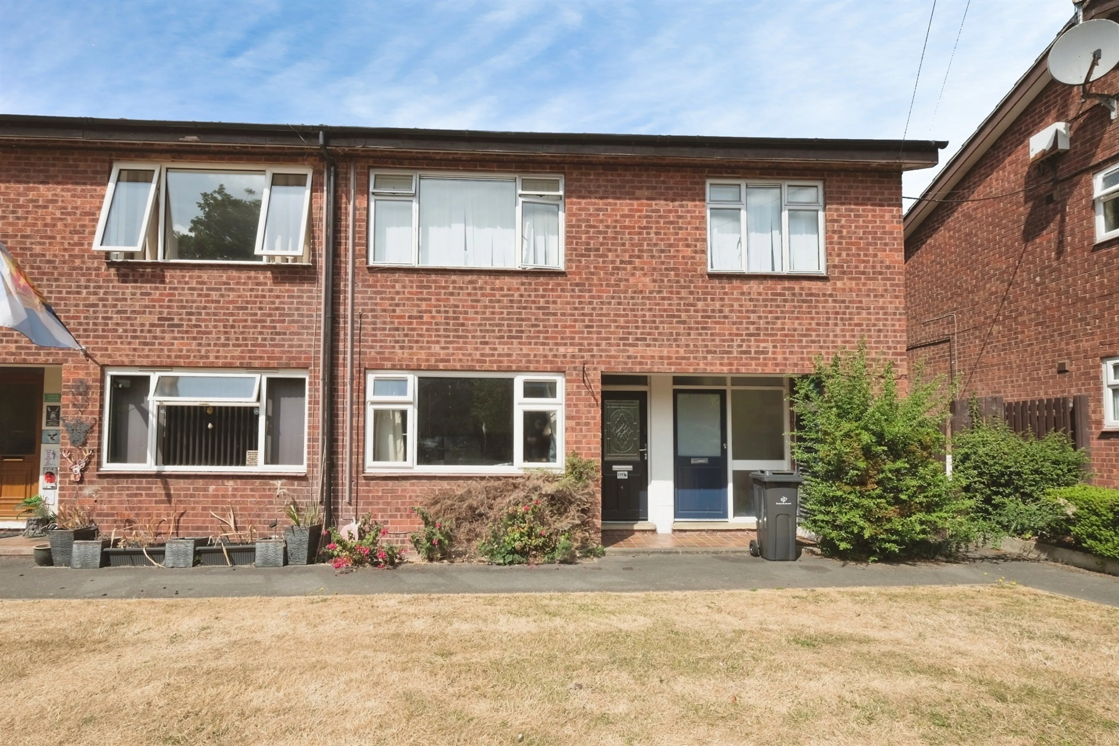Property photo 0