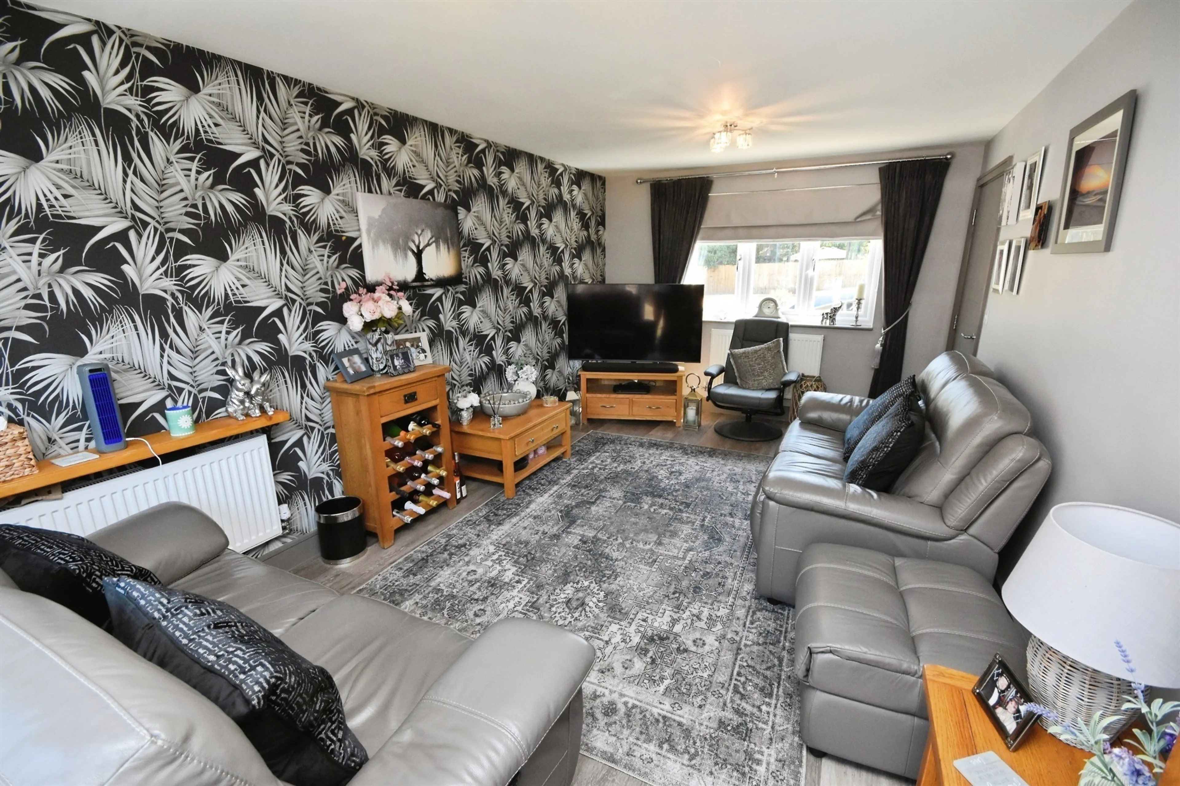 Property at Mansion Garden Close, Braintree