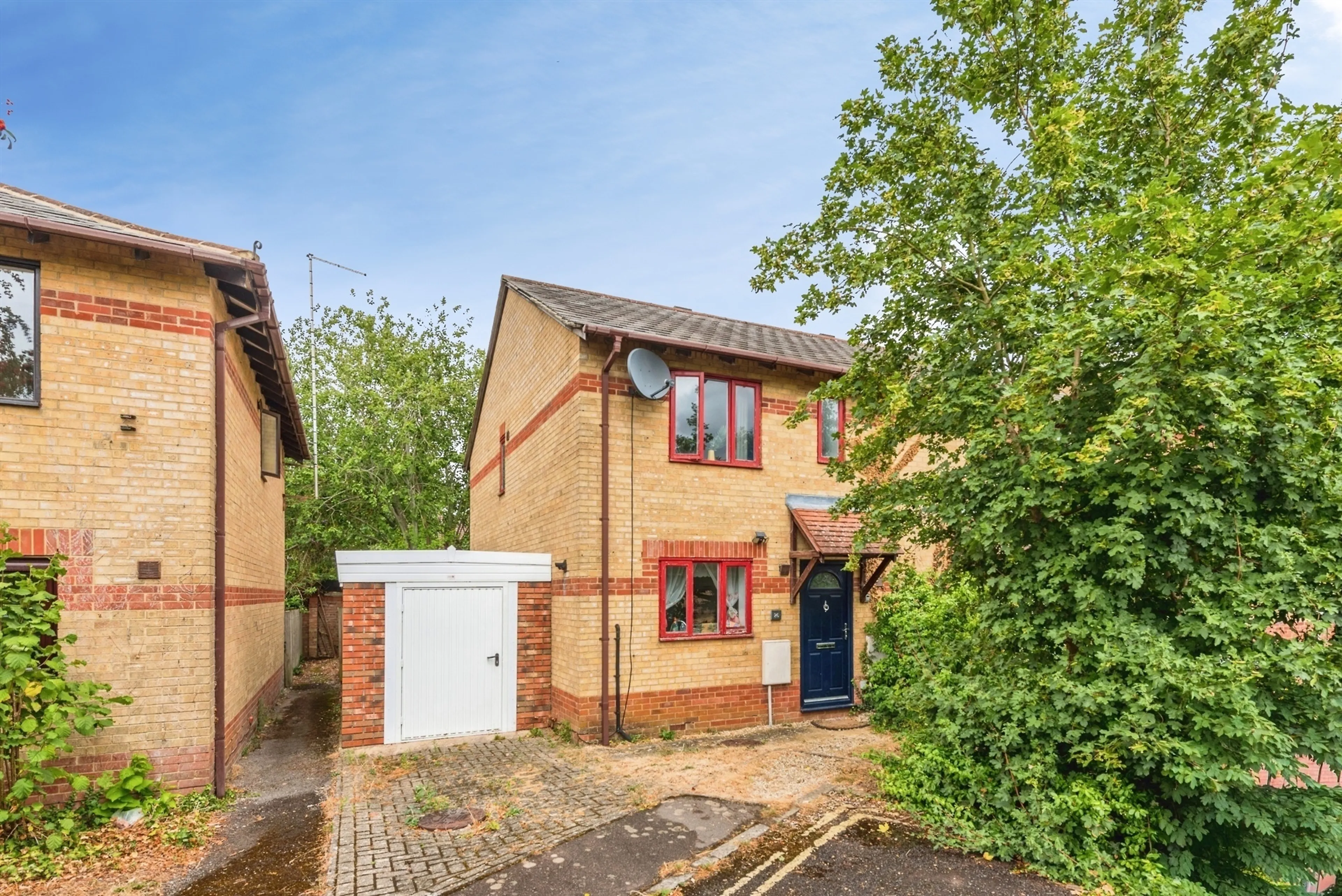 Property photo 0