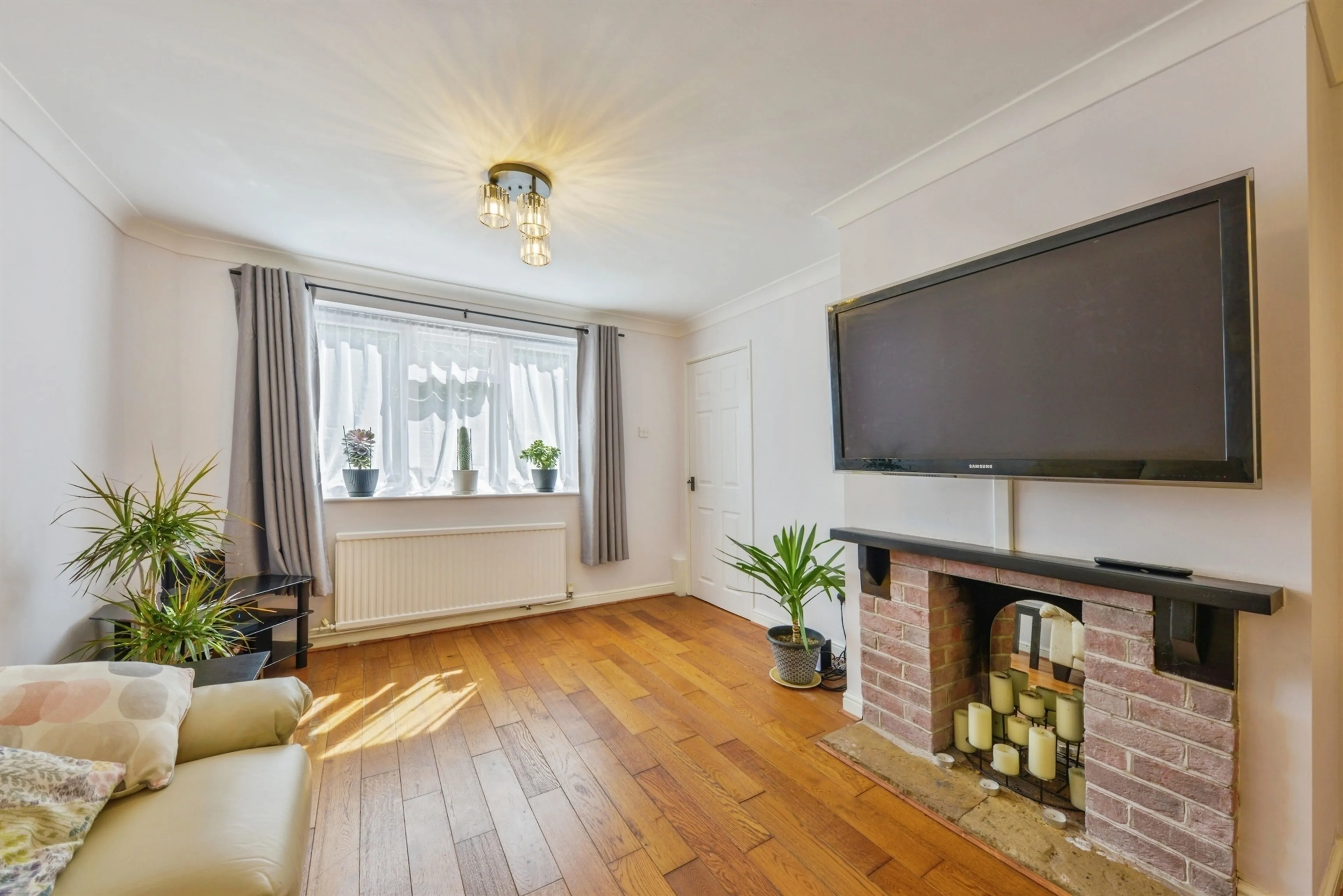 Property at Raymonds Plain, Welwyn Garden City