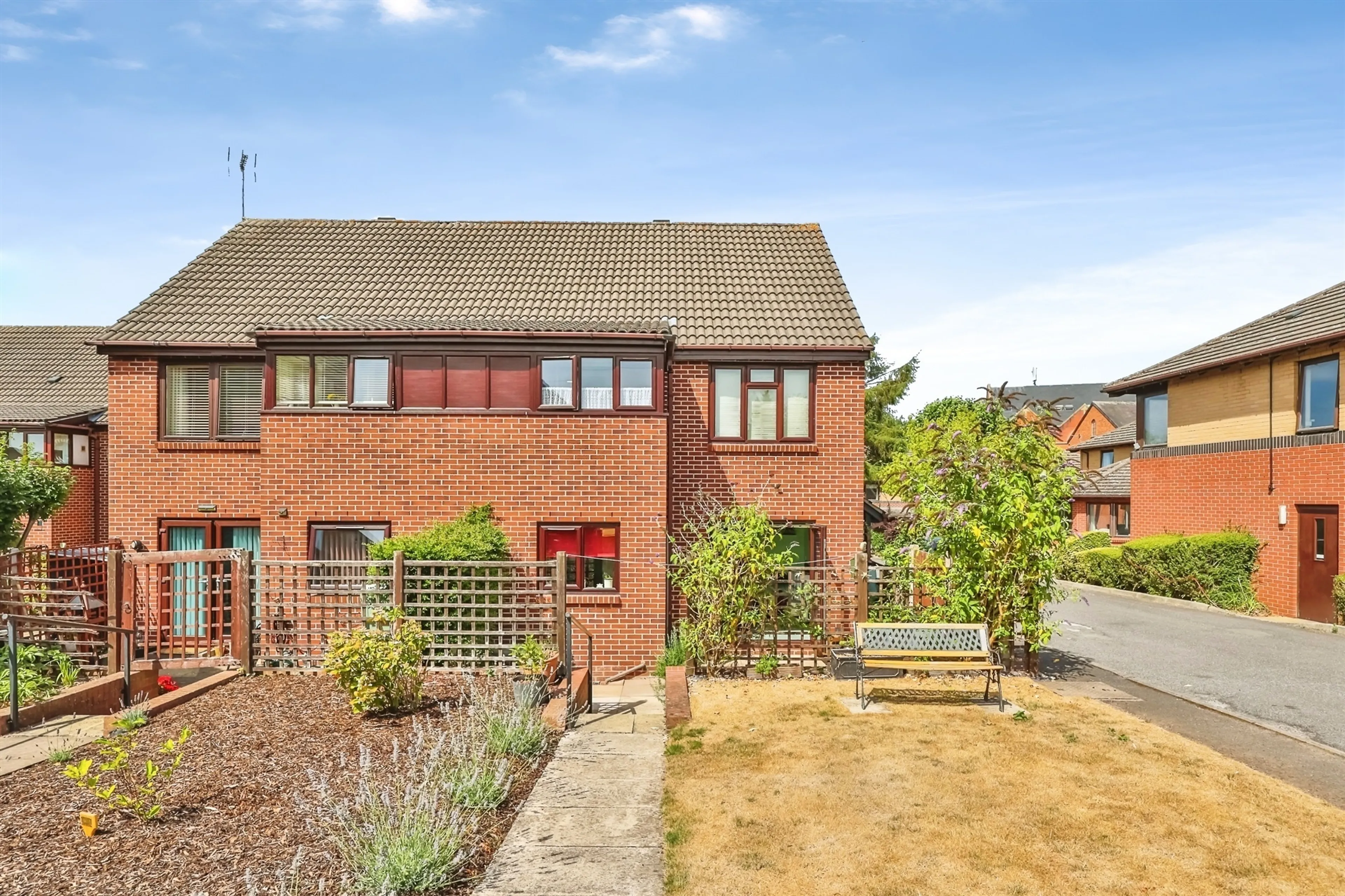 Property photo 0