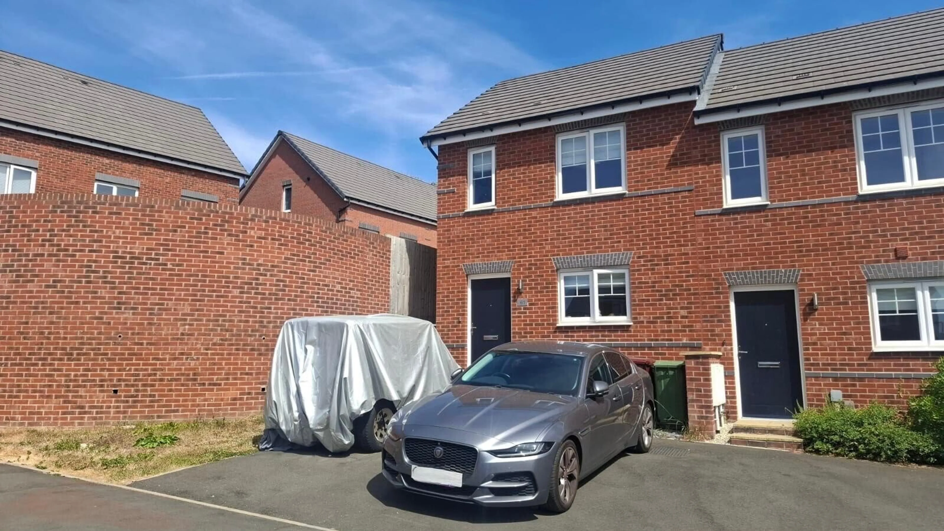 Property photo 0