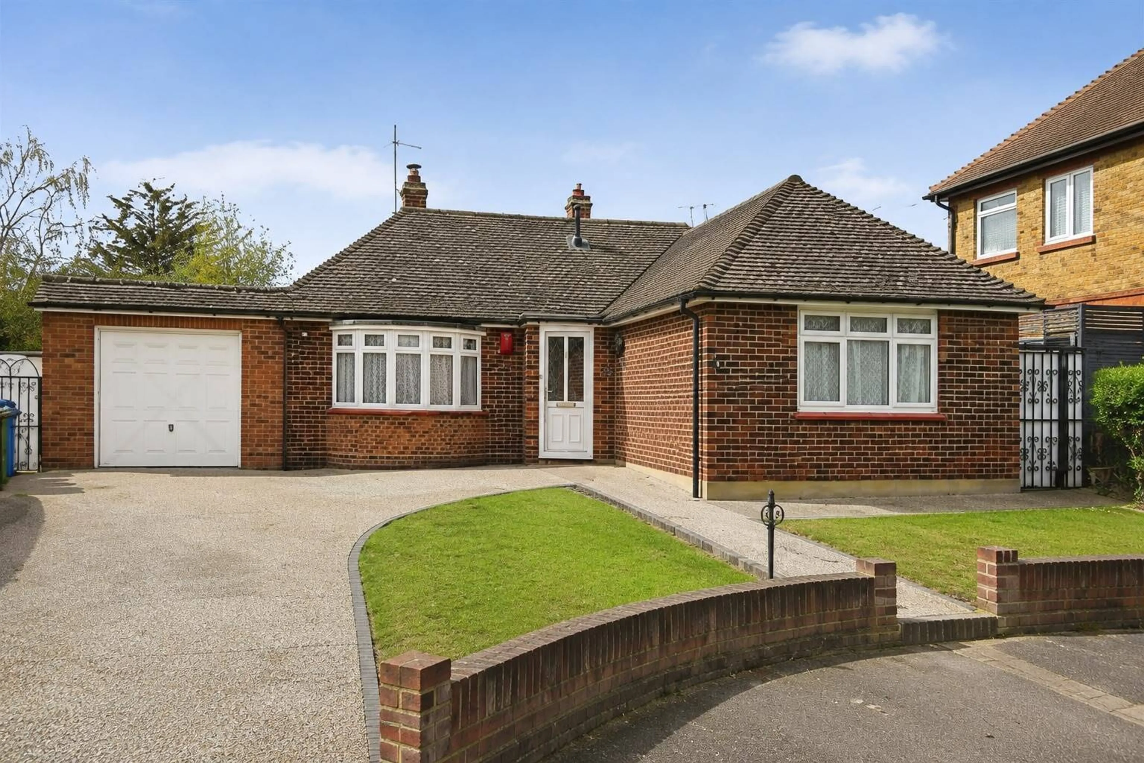 Property photo 0