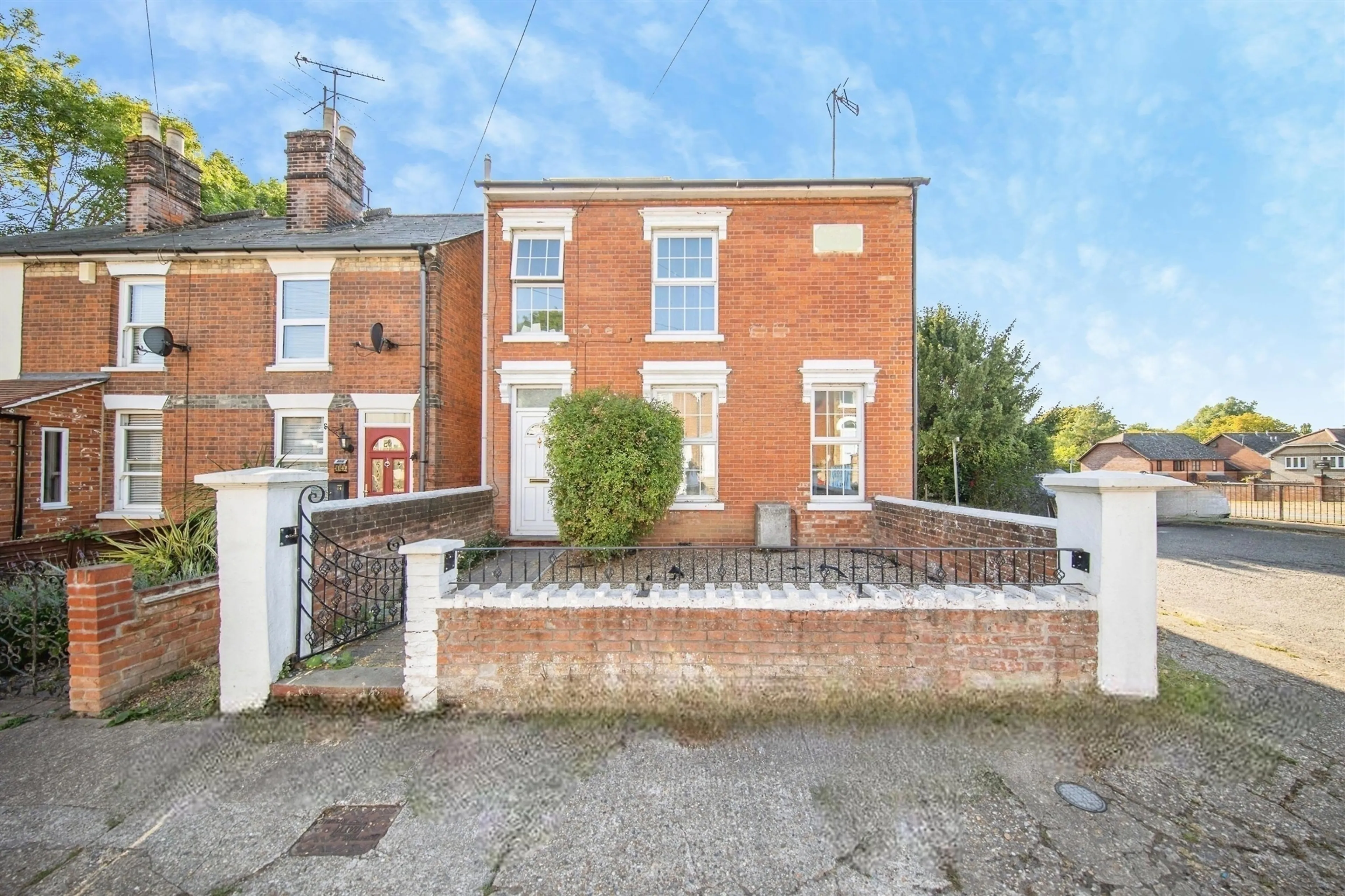 Property photo 0