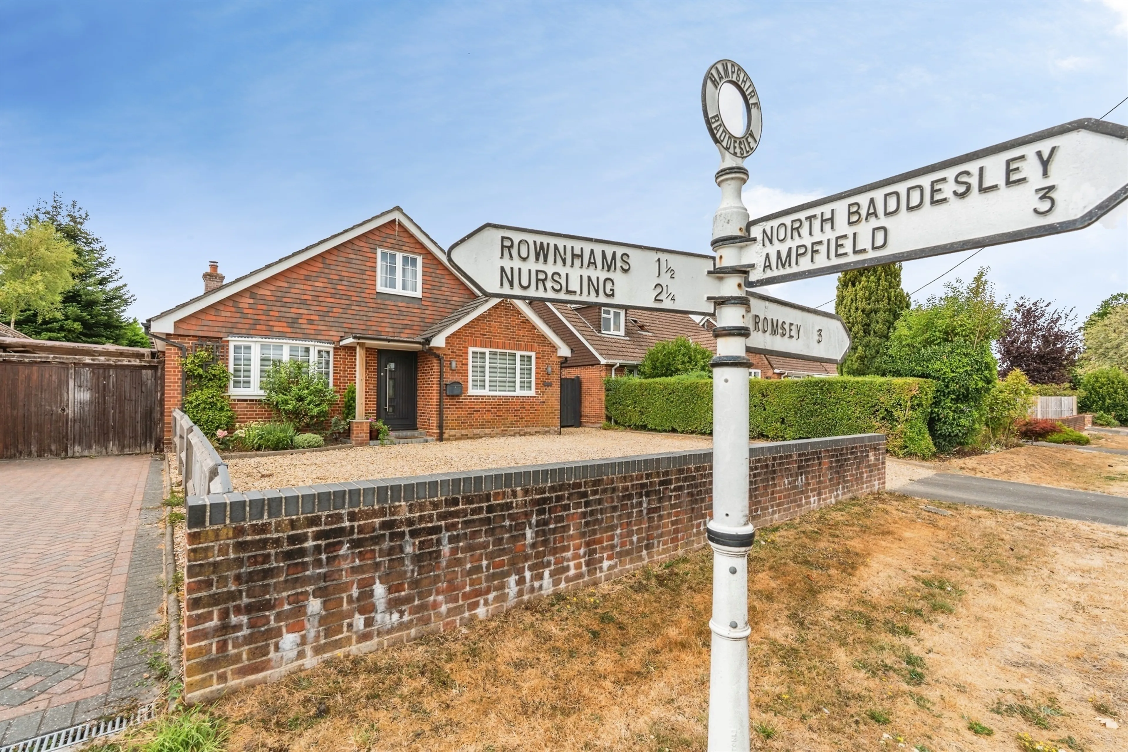Property photo 0
