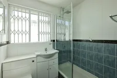 Elmwood Crescent, Armthorpe, Doncaster