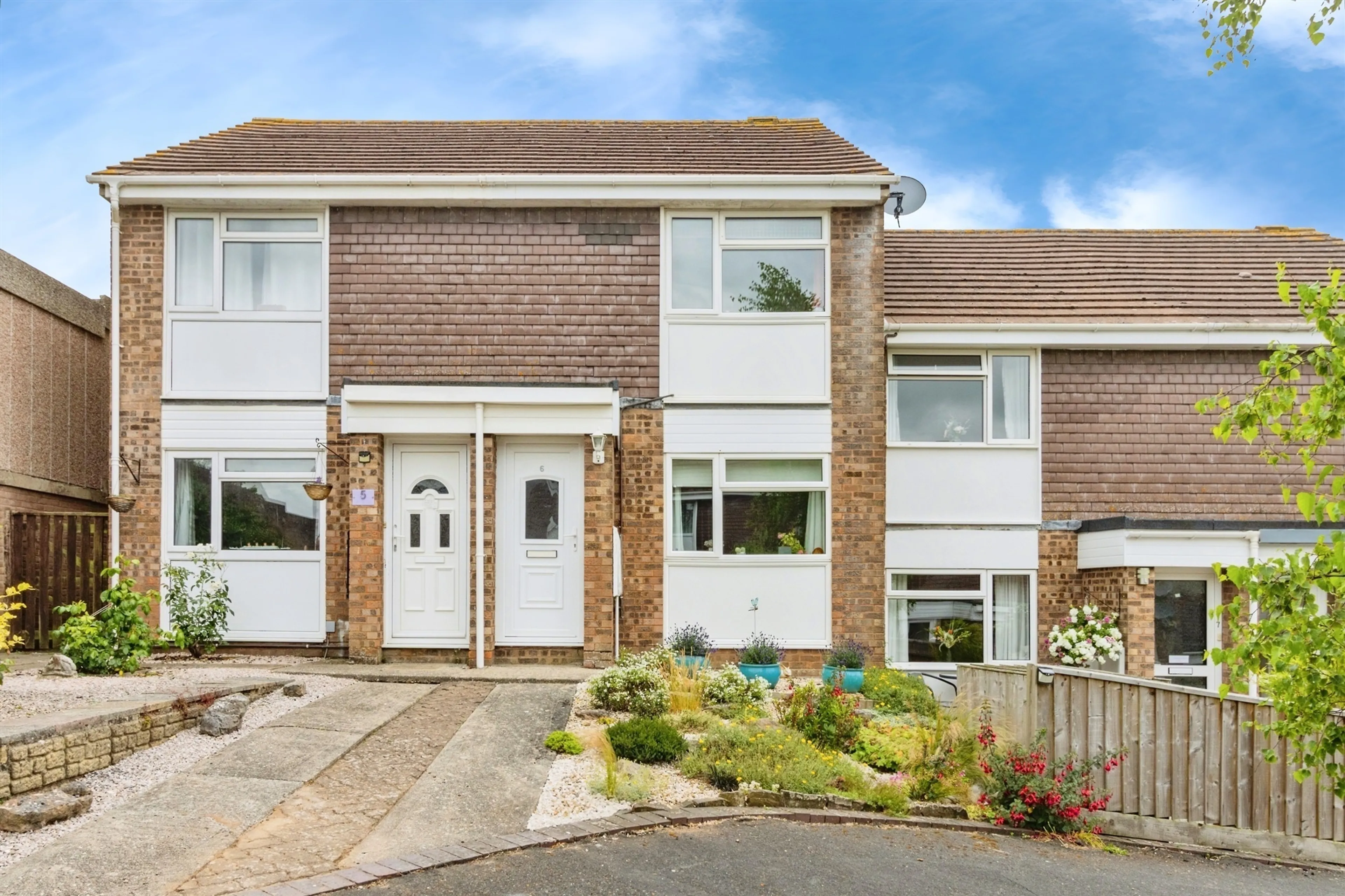 Property photo 0