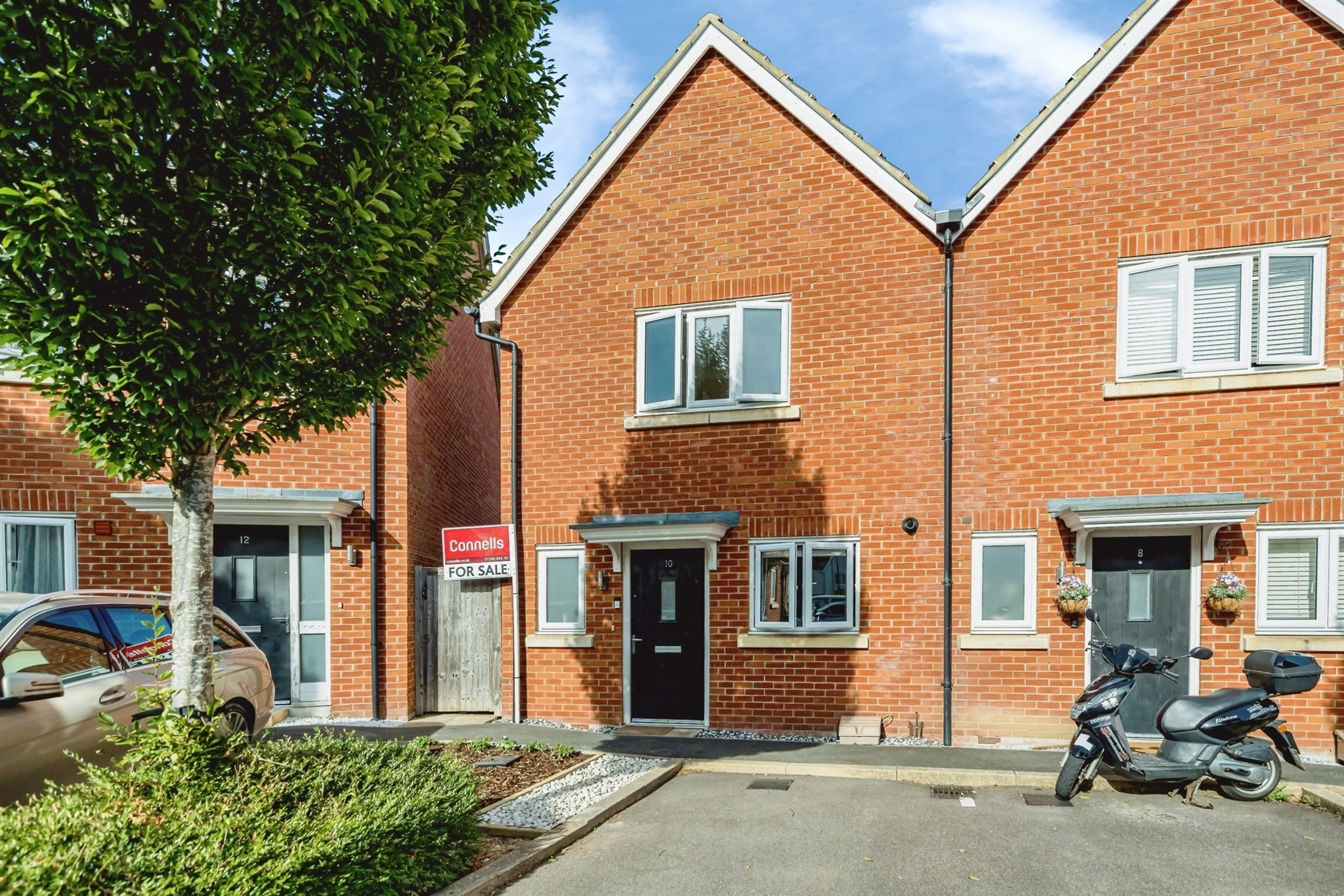 Property photo 0