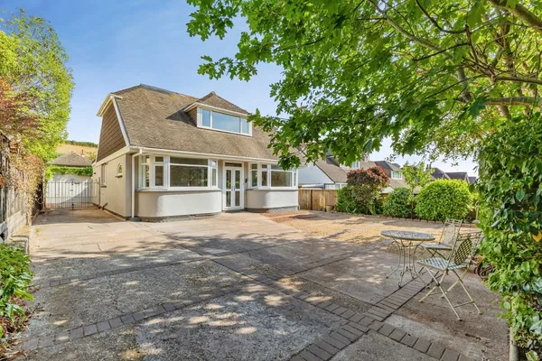 Totnes Road, Paignton, Devon, TQ4