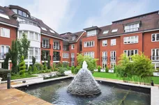Westfield Kidderpore Avenue NW3 photo 1