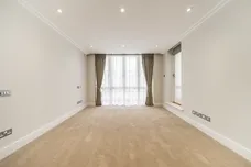 Westfield Kidderpore Avenue NW3 photo 10