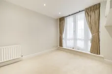 Westfield Kidderpore Avenue NW3 photo 11