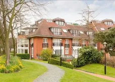 Westfield Kidderpore Avenue NW3 photo 13