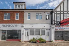 Kneller Road, Whitton,  TW2 photo 1