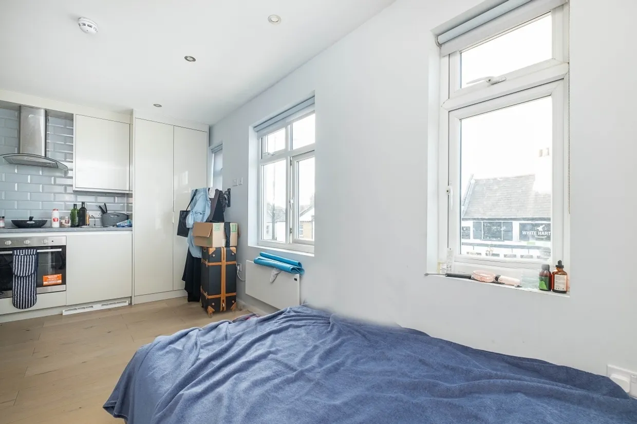 Kneller Road, Whitton,  TW2 photo 3