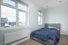 Kneller Road, Whitton,  TW2 photo 4