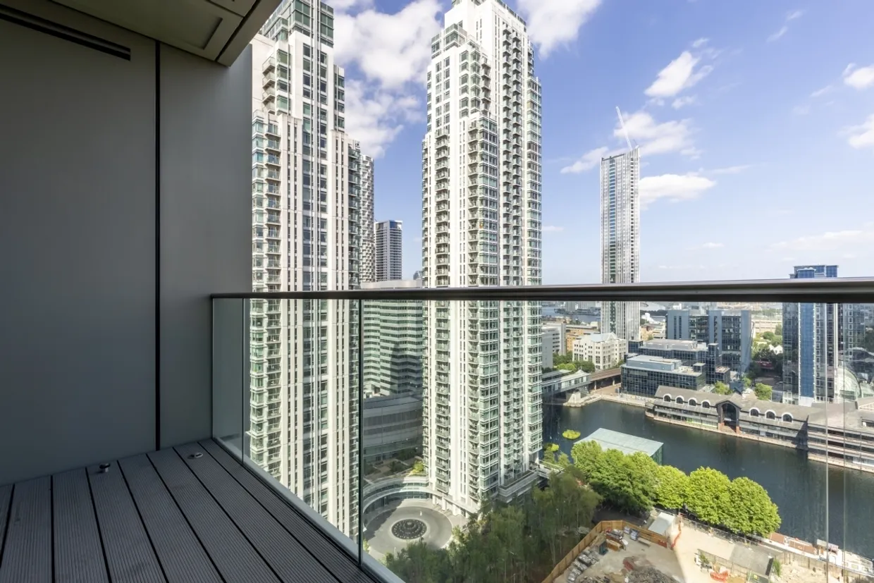 32 Harbour Way Canary Wharf E14 photo 6