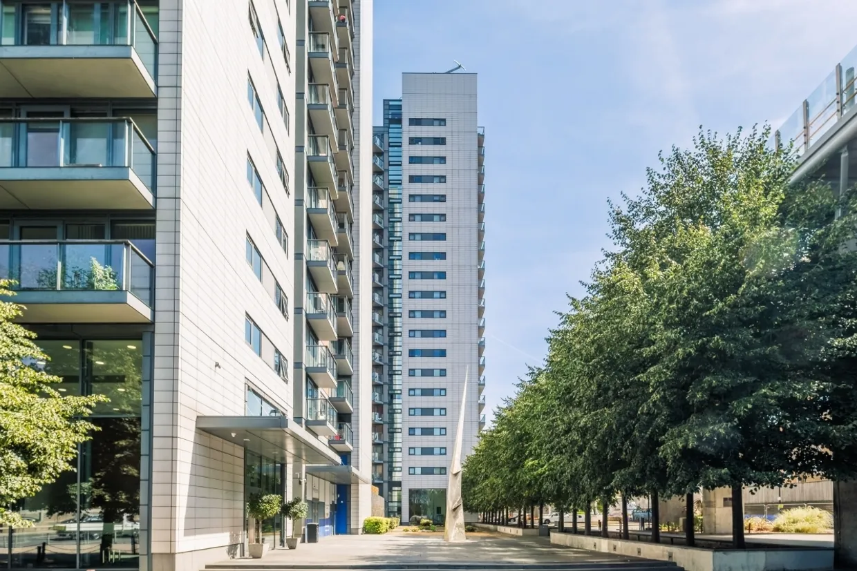 8 Blackwall Way E14 photo 8