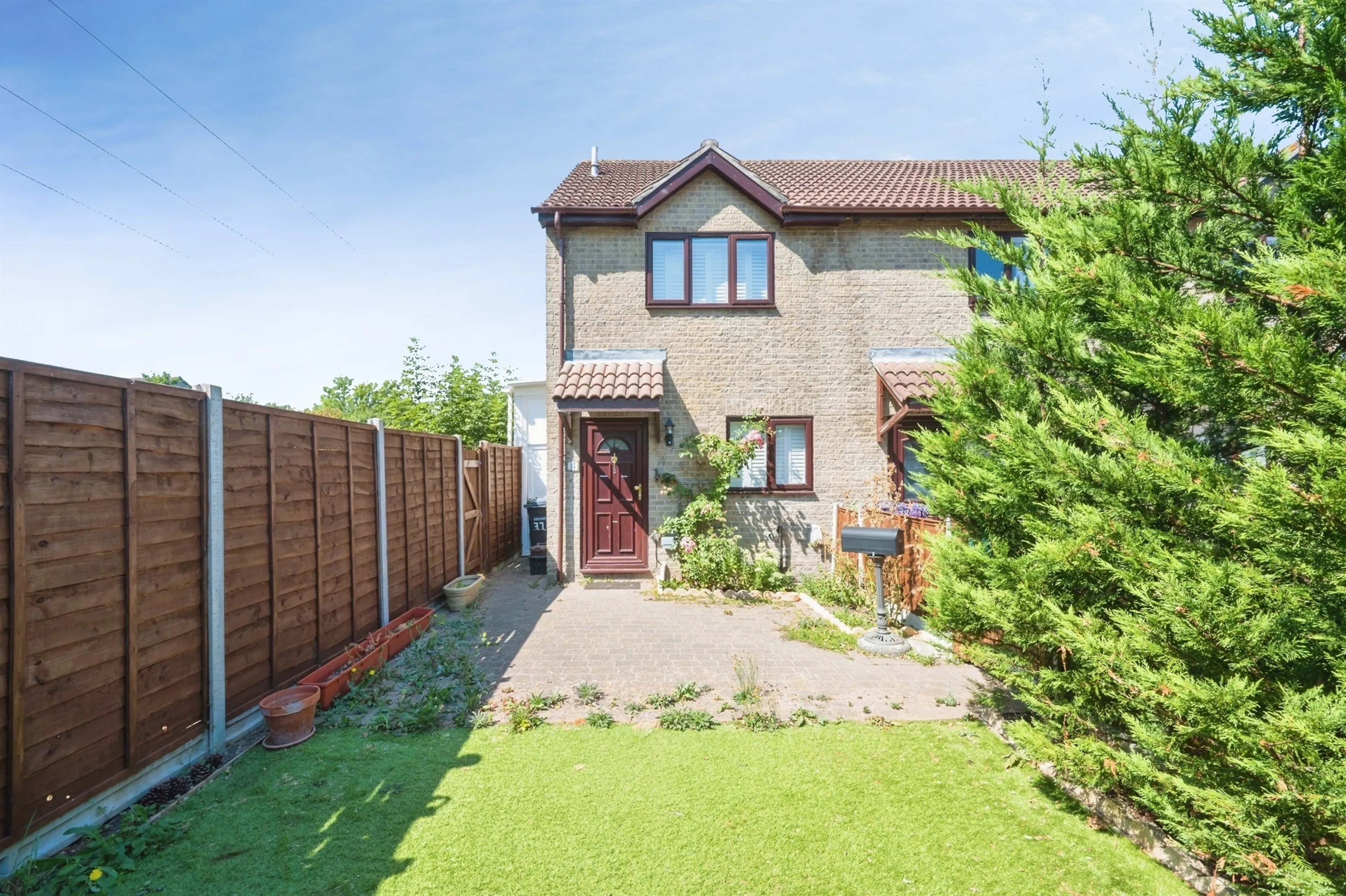 Property photo 0