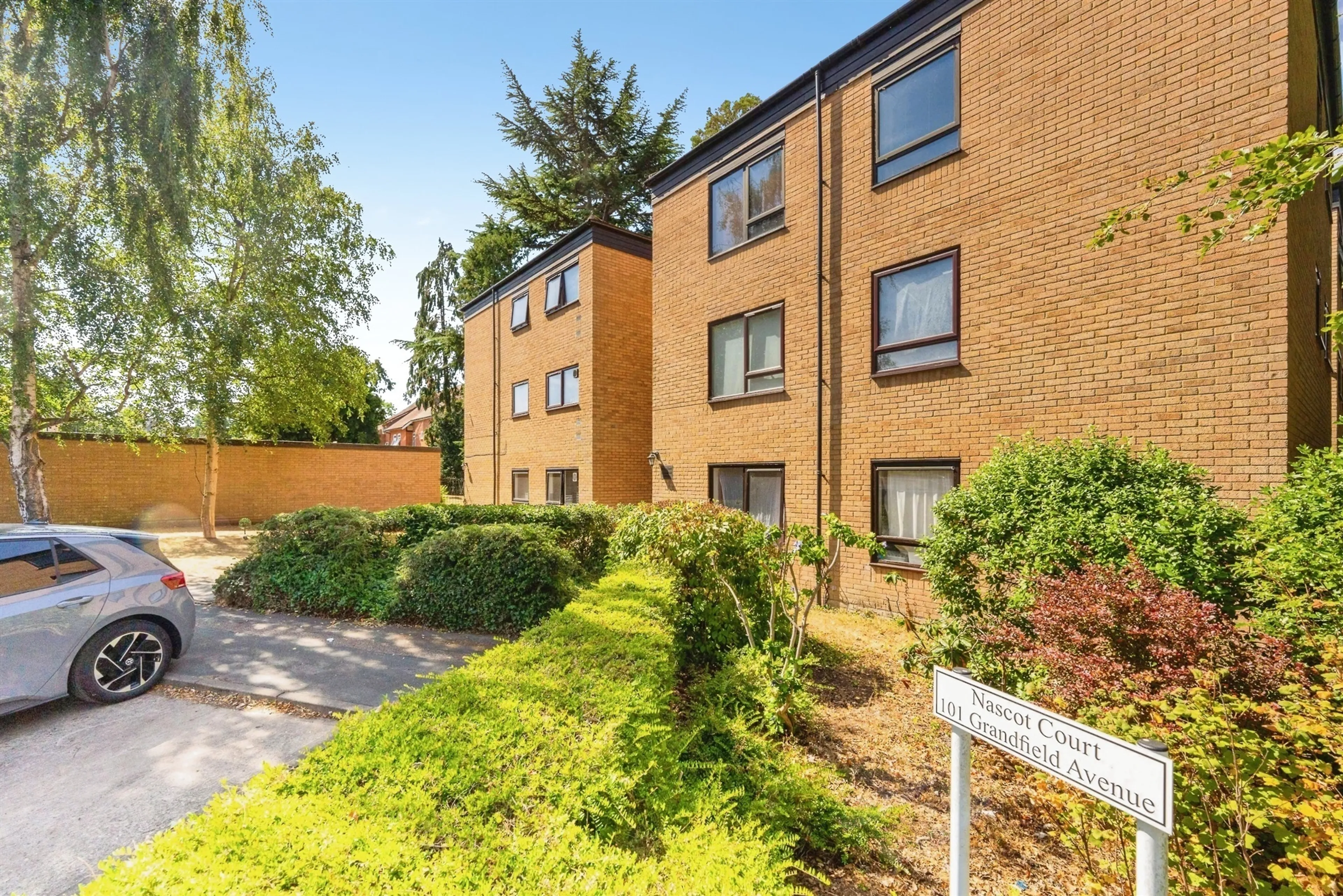 Property photo 0