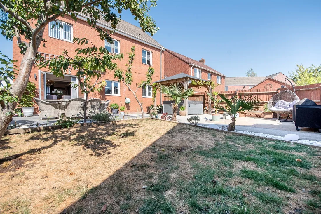 Property photo 18