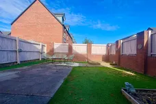 Haven Walk, Barry