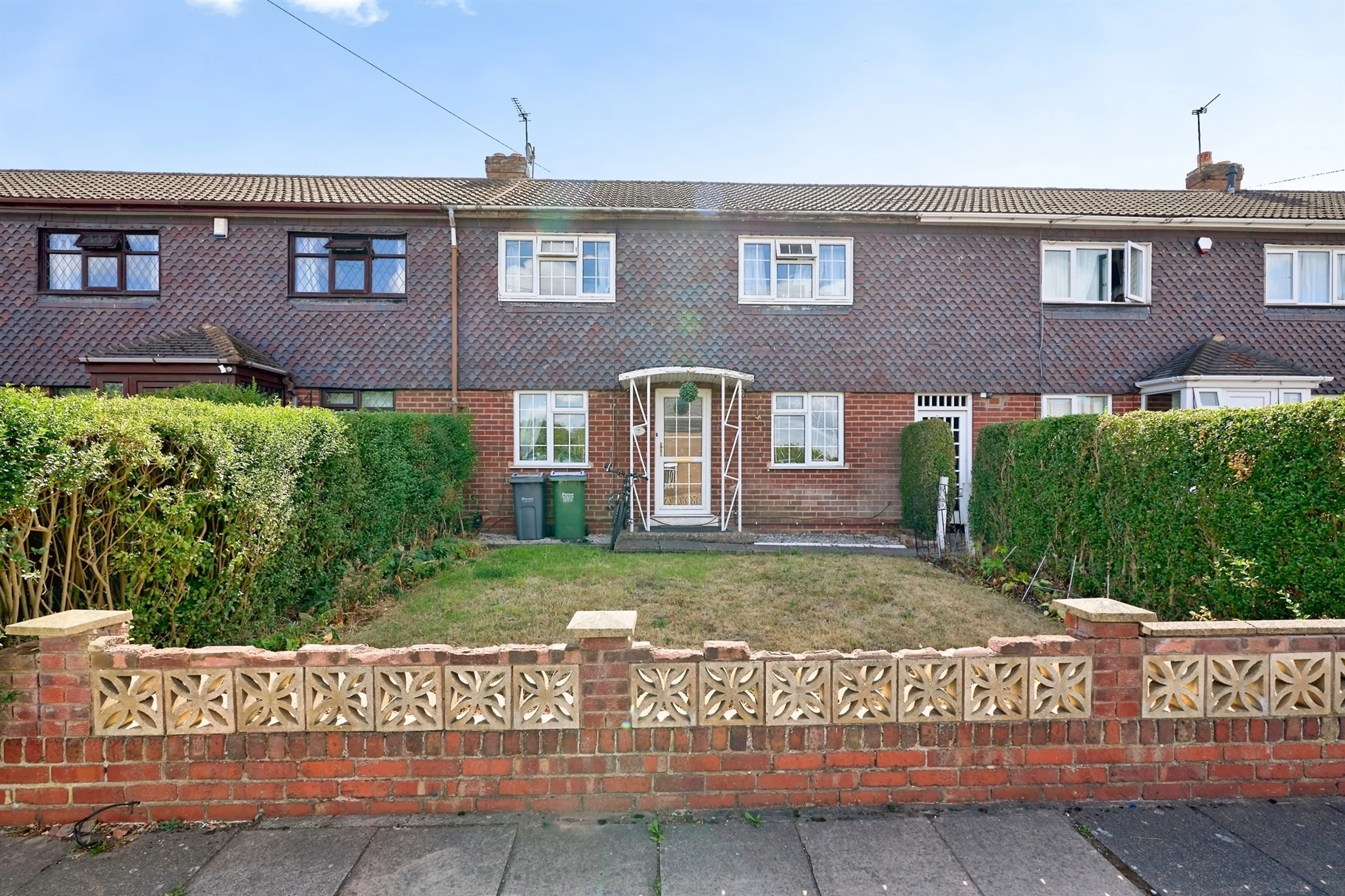 Property photo 0