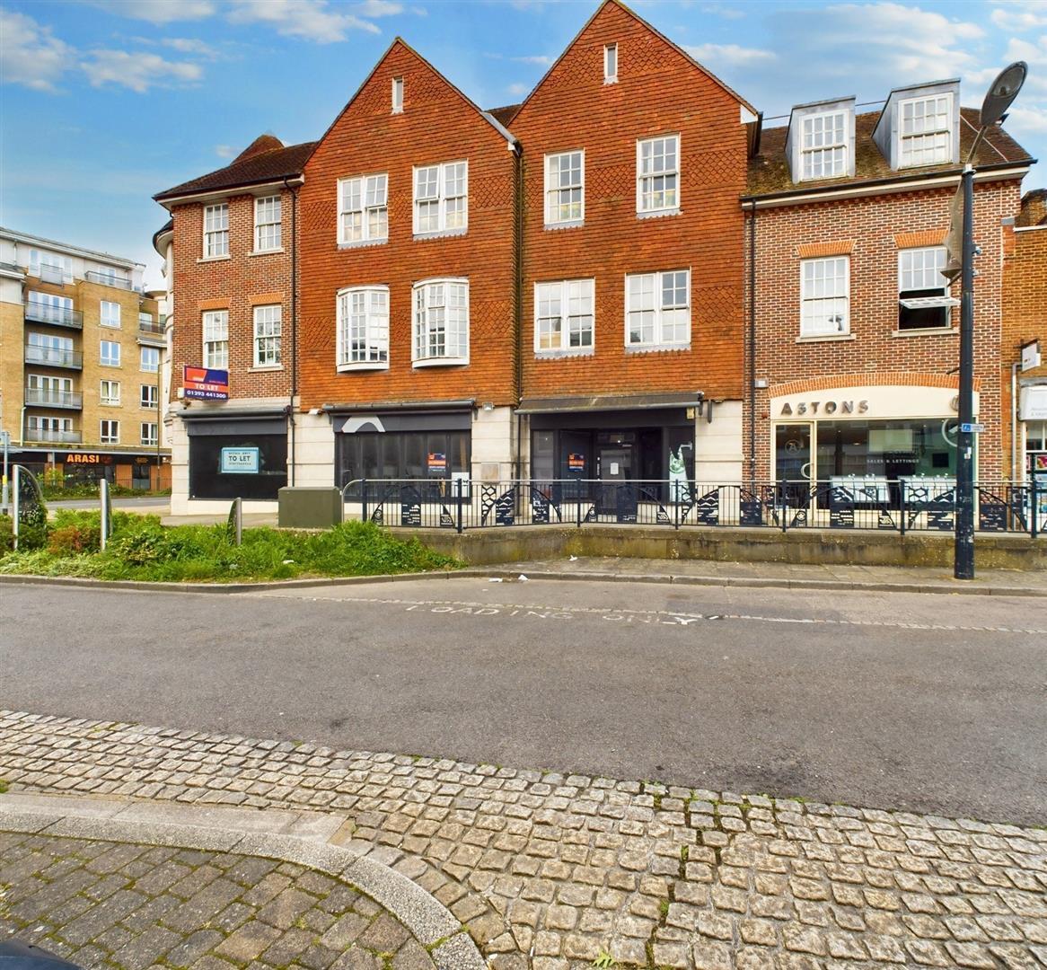 High street, crawley Image 1