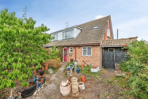 Westbury, ROCHFORD, Essex, SS4