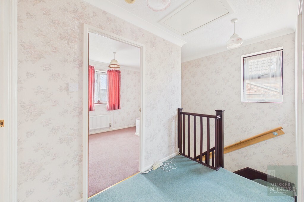 Longfield Close, Loddon, Norwich Image 9