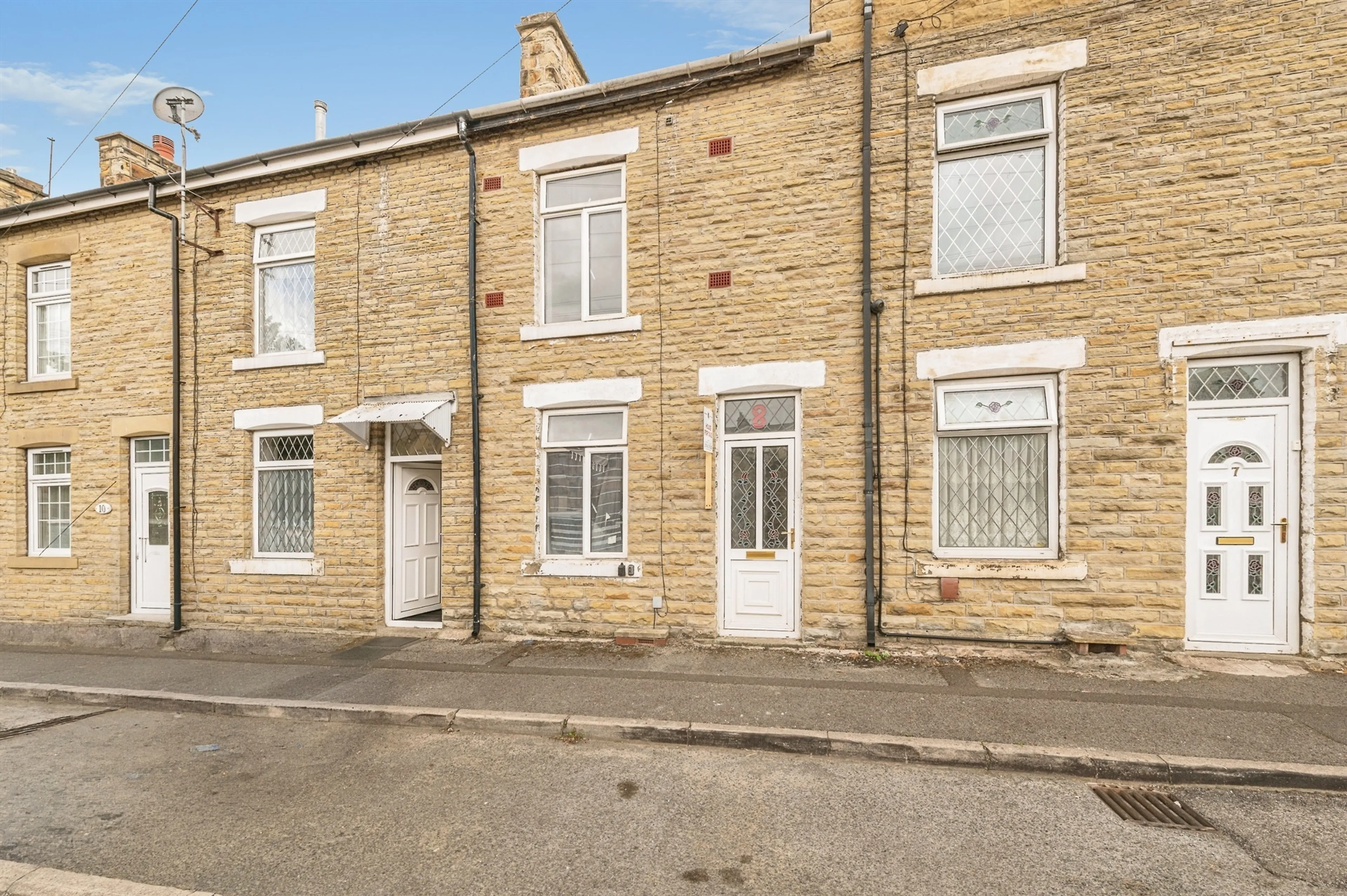 Property photo 0