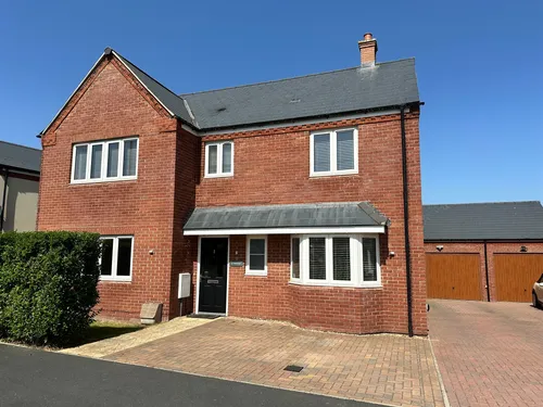 Buttercup Close, Raunds, Wellingboroughphoto