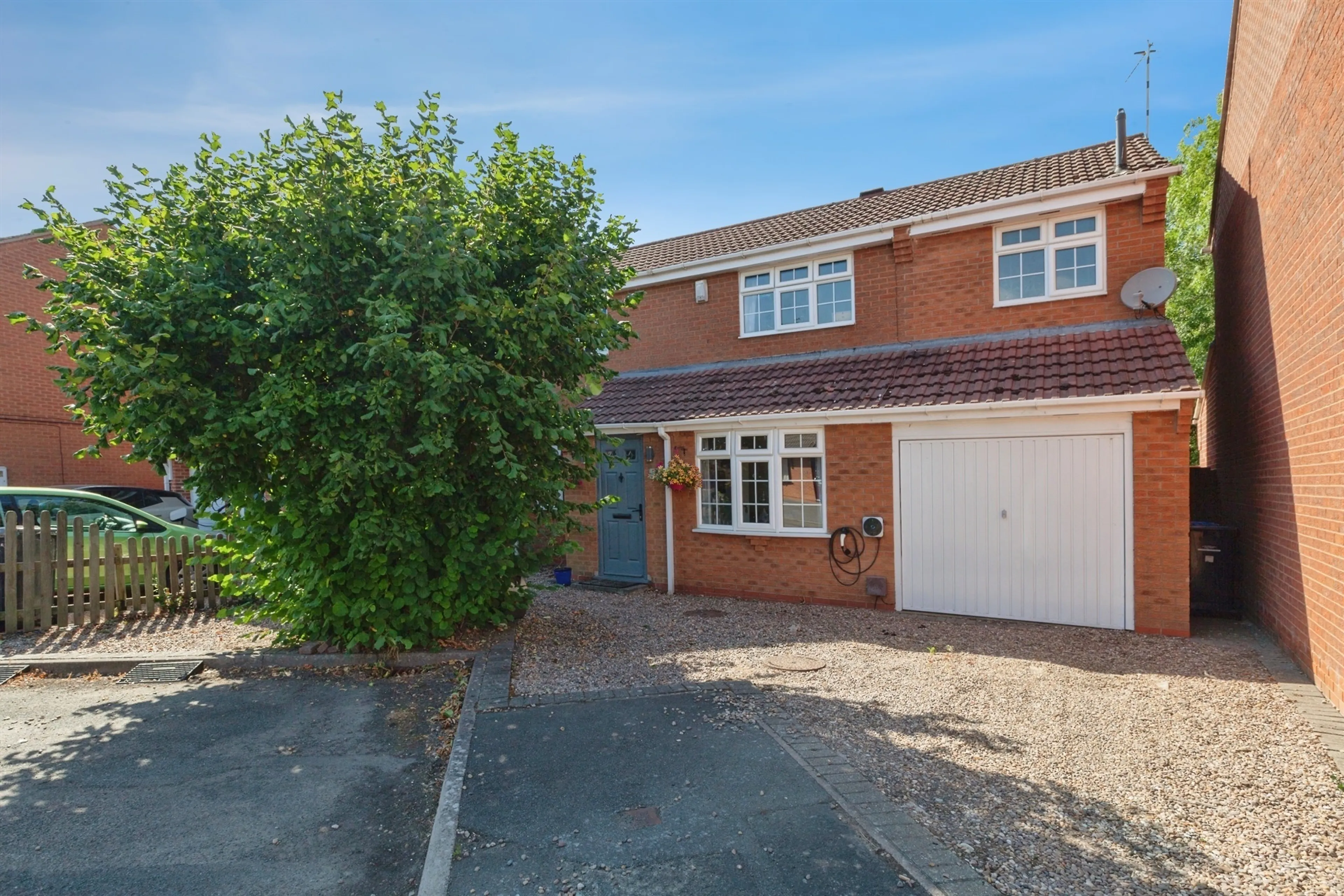 Property photo 0