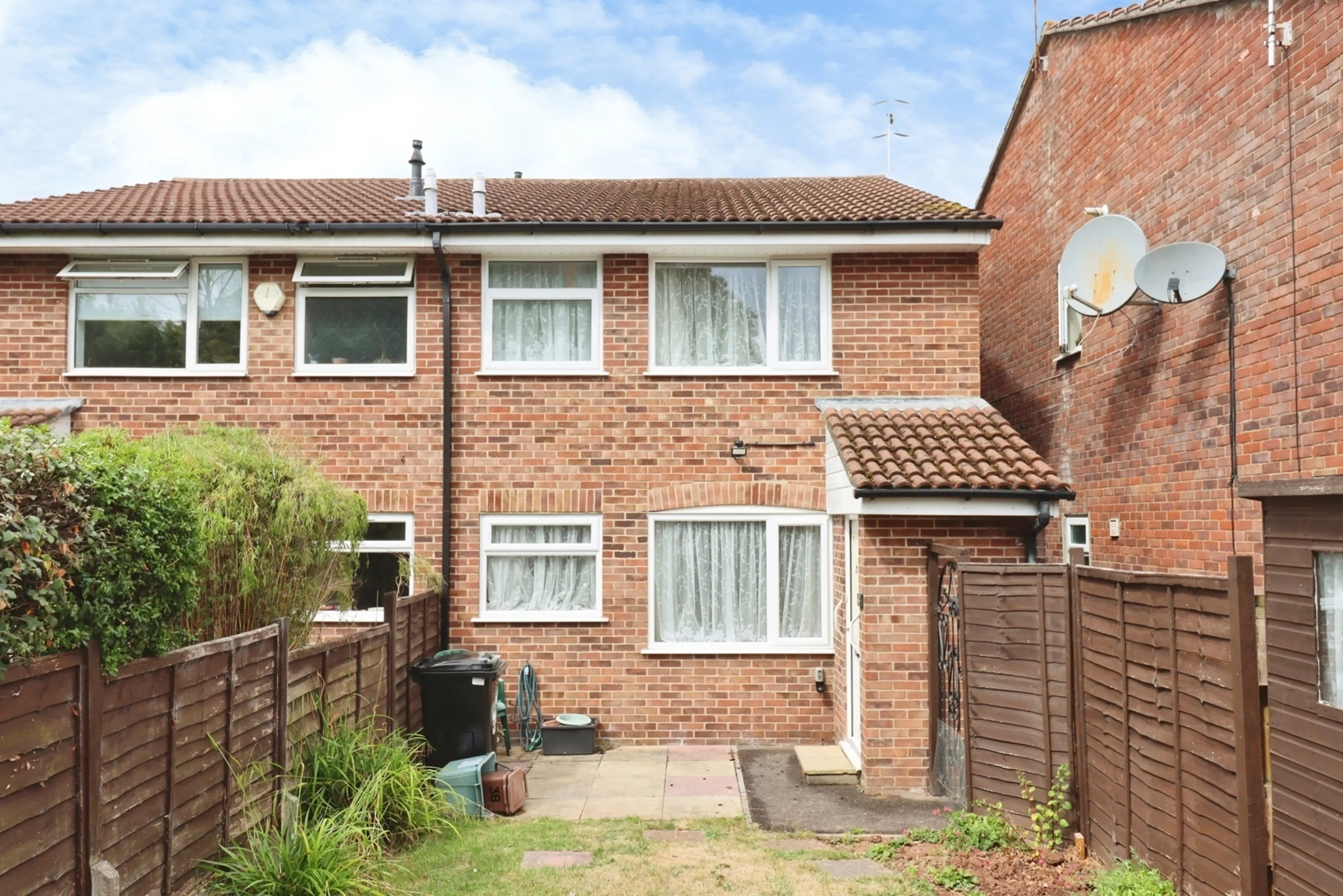 Property photo 0