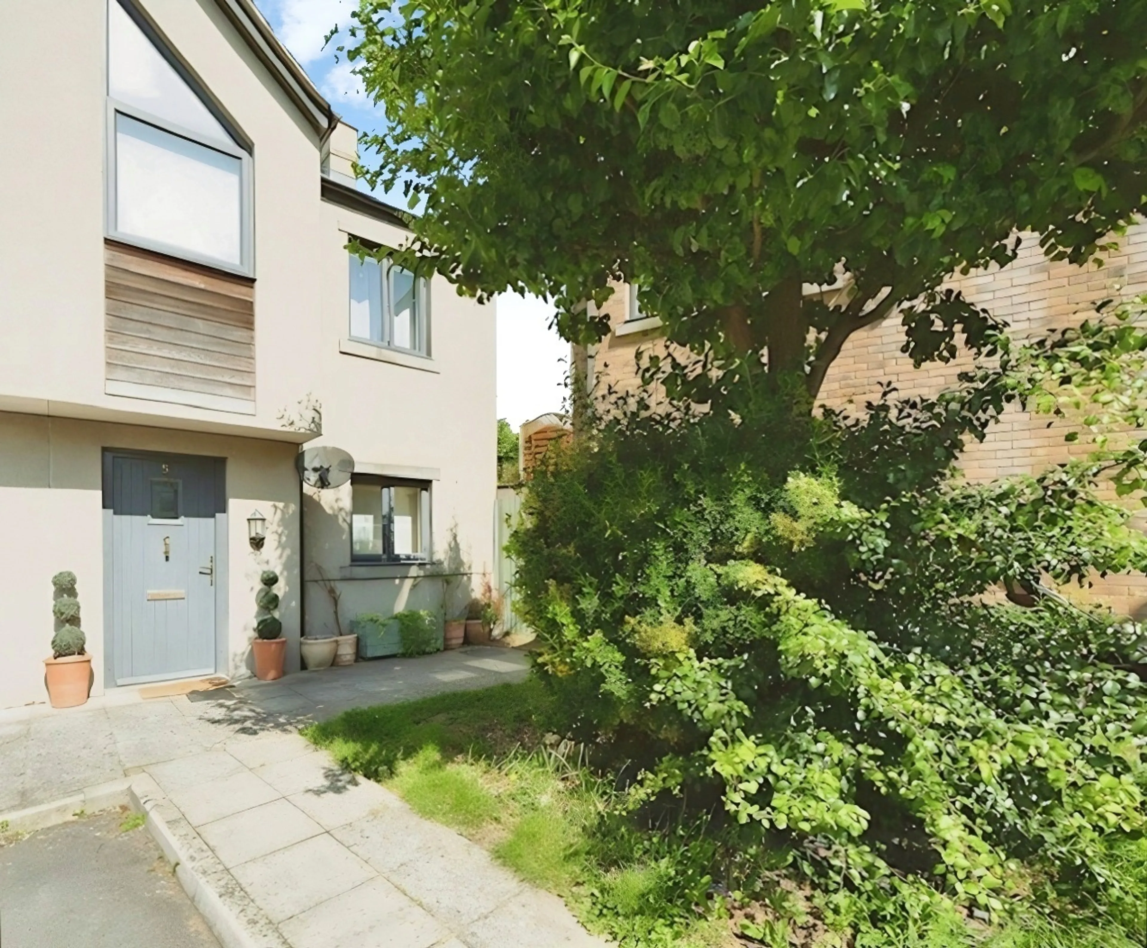 Property photo 0
