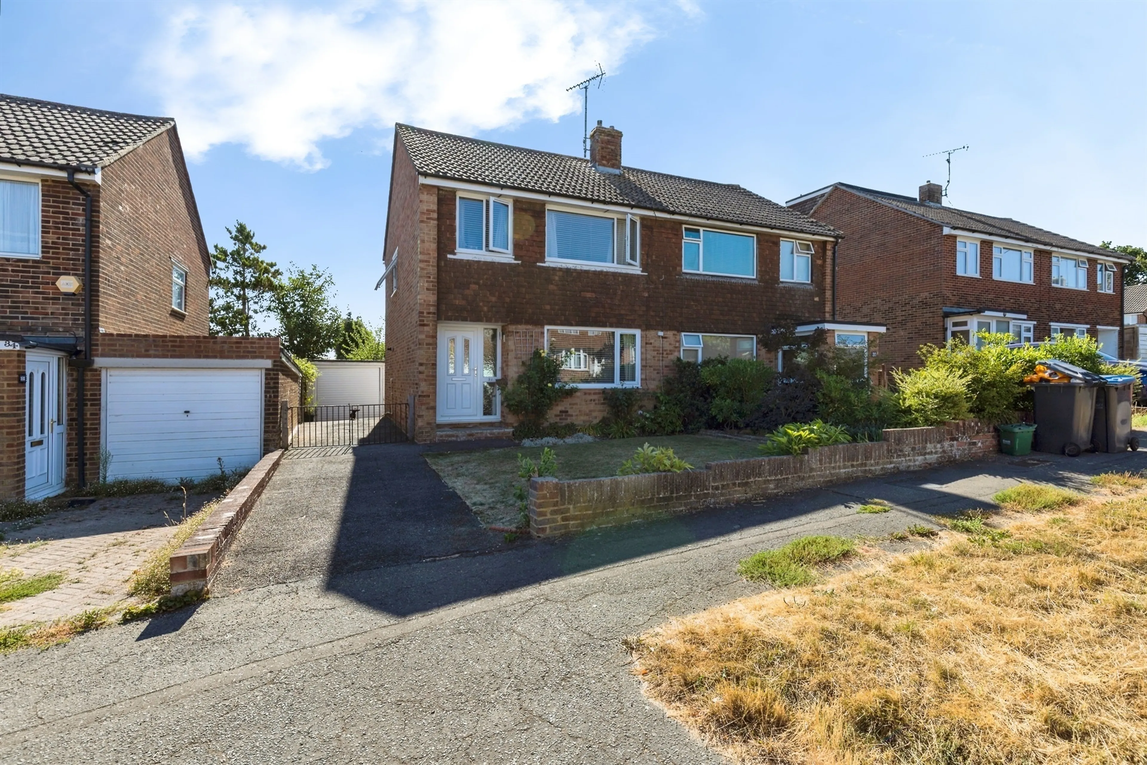 Property photo 0